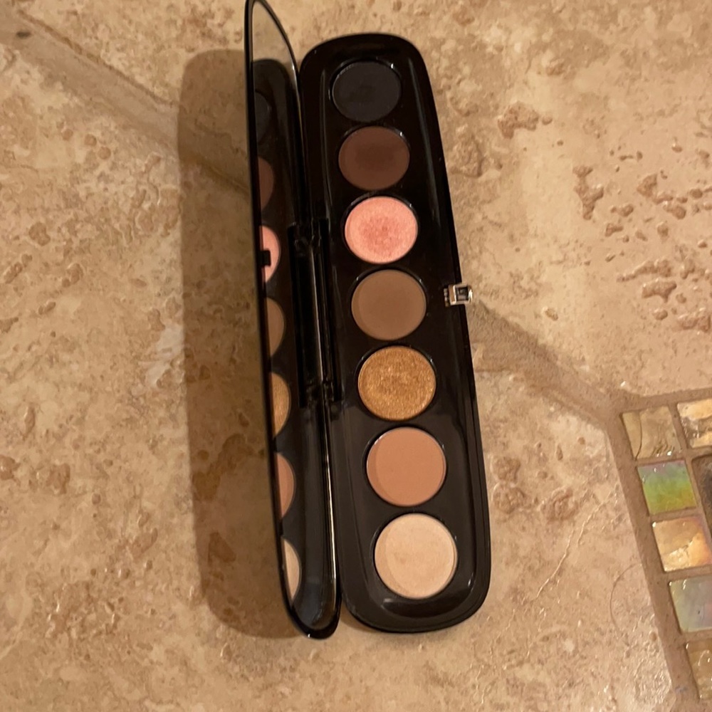 Marc Jacobs Glambition